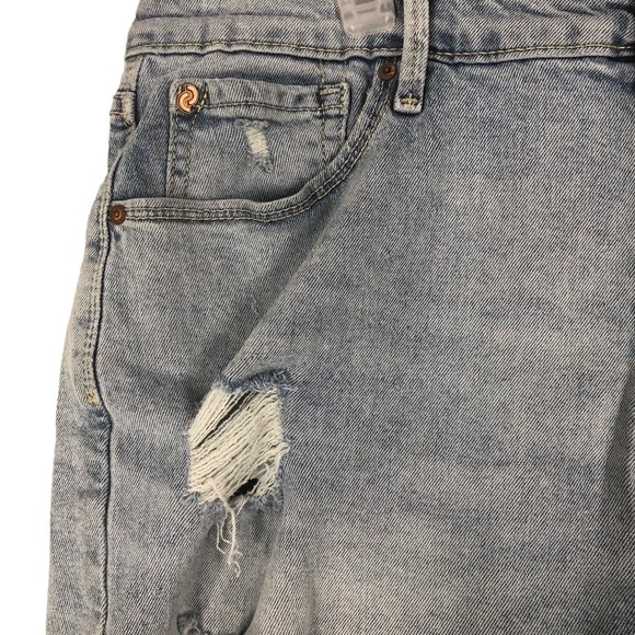 Denizen by Levi’s High-Rise Distressed Destroyed Shorts, Cutoffs, Light Wash 12 - Picture 6 of 8